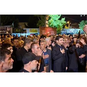 حضور دکتر سید ستار هاشمی وزیر ارتباطات و فناوری اطلاعات  در آیین عزاداری و گفت‌وگوی بی‌واسطه با مردم