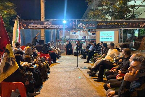 برگزاری نشست پرسش و پاسخ مدیرکل ارتباطات استان کهگیلویه و بویراحمد با اصحاب رسانه در خیابان جمهوری یاسوج