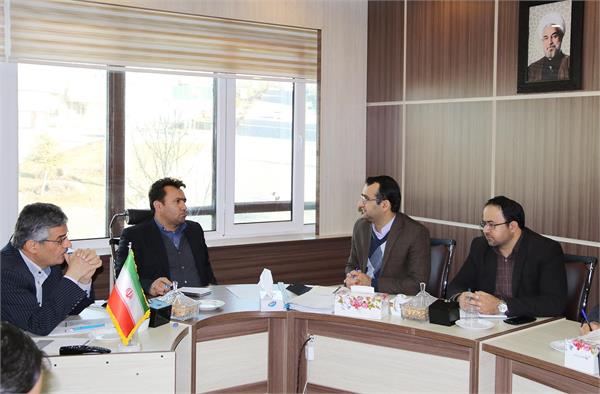کارگروه دفاتر پیشخوان باید منافع سه ضلعی مردم، دفاتر ودستگاه های اجرایی تأمین کند
