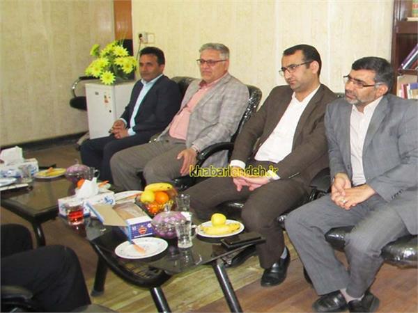 بررسی مشکلات ارتباطی و تلفن همراه شهرستان لنده با حضور مدیرعامل اپراتور دوم/عباسی: مشکلات ارتباطی لنده به طور ویژه بررسی خواهد شد