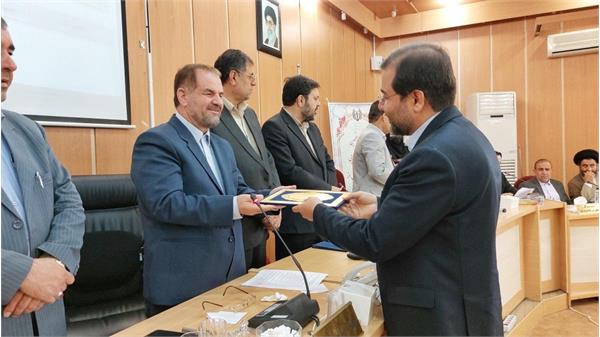 کسب عنوان دستگاه برتر استان کهگیلویه وبویراحمد در شاخص تحقق شعار سال مقام معظم رهبری