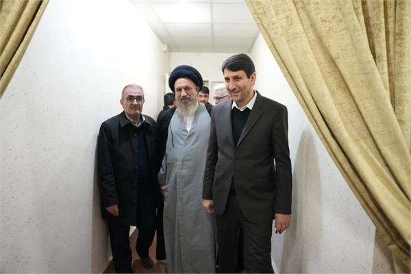 فضای مجازی بزرگتر از فضای حقیقی نباشد کوچکتر هم نیست