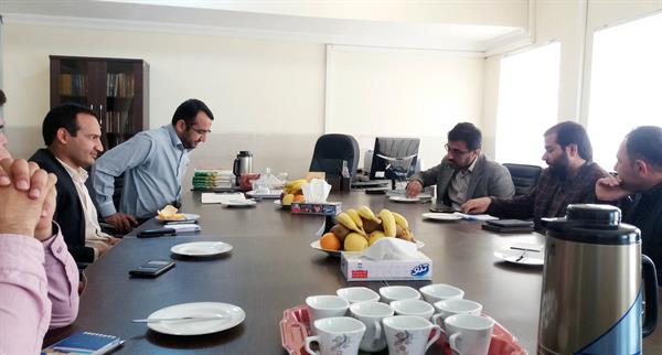 نشست صمیمانه مدیرکل ارتباطات کهگیلویه وبویراحمد با کارکنان