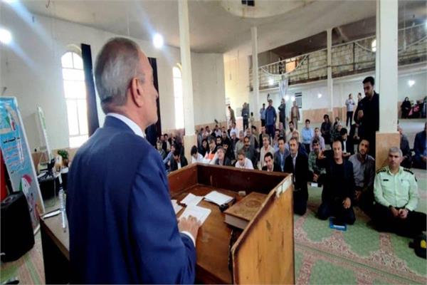 بررسی میدانی وضعیت زیرساخت‌ها و توسعه ارتباطات در دهستان دشتروم