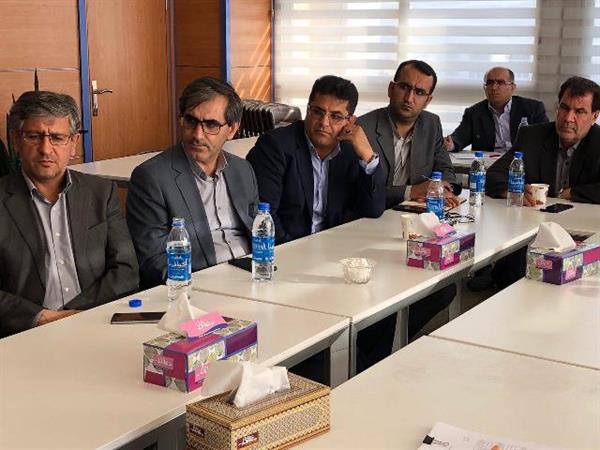 دیدار مسئولین استان کهگیلویه و بویراحمد با معاون وزیر ارتباطات و فناوری اطلاعات در تهران​