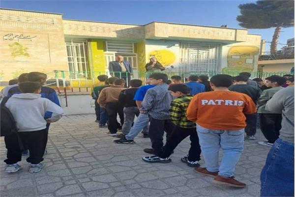 طرح ملی «ایران دیجیتال» در مدارس شهر یاسوج معرفی شد
