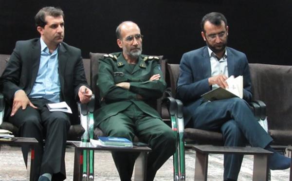 غلام پور: خدمت برای شهدا رنگ و بوی دیگری دارد